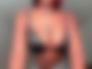 Live cam show with Sasha Malone - Handjob on Sex Cam Show