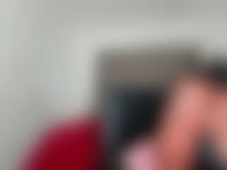 Live cam show with Sasha Malone - Ebony MILF on luckytryst.com