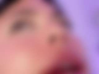 Live cam show with Amy Rosse - Body Massage on camgirlchat.live