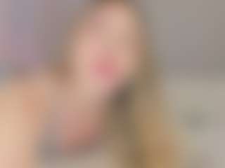 Chloe Dee's Live Sex Cam Show