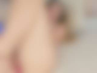Chloe Dee's Live Sex Cam Show