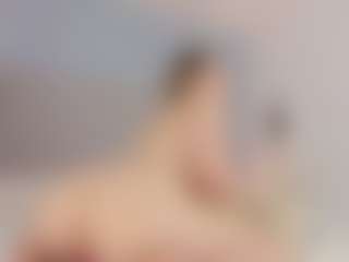 Chloe Dee's Live Sex Cam Show