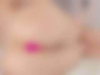 Live cam show with Chloe Dee - Anal on AdultVida.com