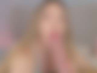 Chloe Dee's Live Sex Cam Show