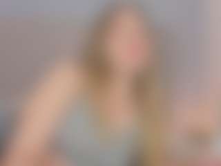 Chloe Dee's Live Sex Cam Show