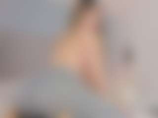 Chloe Dee's Live Sex Cam Show