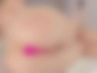 Live cam show with Chloe Dee - Lovense on Camsoda