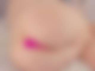 Chloe Dee's Live Sex Cam Show