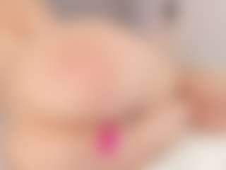 Chloe Dee's Live Sex Cam Show