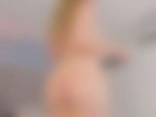 Chloe Dee's Live Sex Cam Show