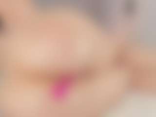 Chloe Dee's Live Sex Cam Show