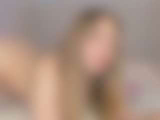 Chloe Dee's Live Sex Cam Show