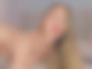 Chloe Dee's Live Sex Cam Show