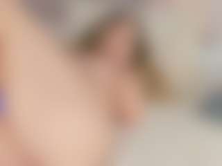 Chloe Dee's Live Sex Cam Show