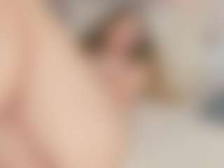 Chloe Dee's Live Sex Cam Show