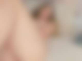 Chloe Dee's Live Sex Cam Show