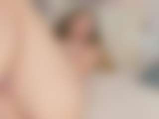 Chloe Dee's Live Sex Cam Show