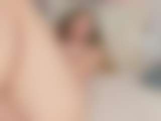 Chloe Dee's Live Sex Cam Show