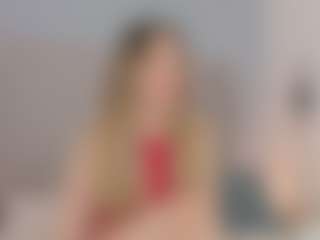 Chloe Dee's Live Sex Cam Show