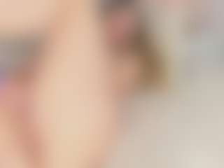 Chloe Dee's Live Sex Cam Show