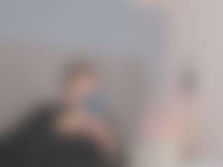 Chloe Dee's Live Sex Cam Show