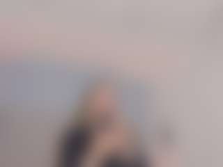Chloe Dee's Live Sex Cam Show