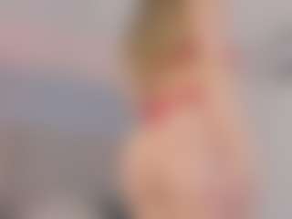 Chloe Dee's Live Sex Cam Show