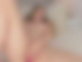 Chloe Dee's Live Sex Cam Show