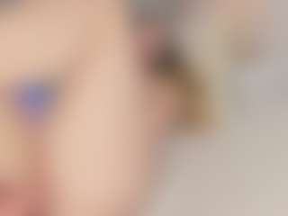 Chloe Dee's Live Sex Cam Show