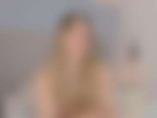 Chloe Dee's Live Sex Cam Show