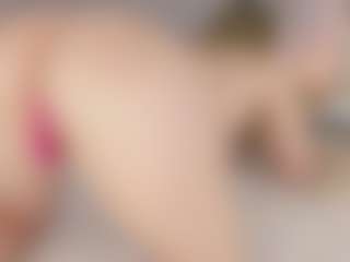 Chloe Dee's Live Sex Cam Show