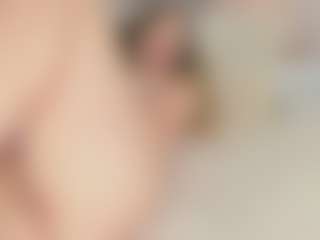 Chloe Dee's Live Sex Cam Show