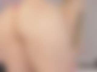 Chloe Dee's Live Sex Cam Show