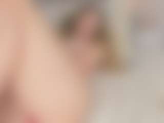 Chloe Dee's Live Sex Cam Show