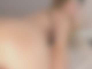 Chloe Dee's Live Sex Cam Show