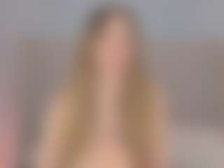 Chloe Dee's Live Sex Cam Show