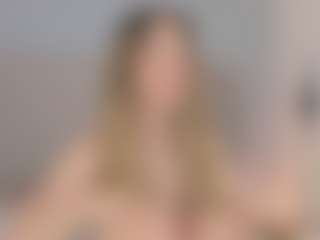 Chloe Dee's Live Sex Cam Show
