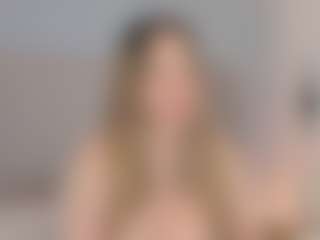 Chloe Dee's Live Sex Cam Show