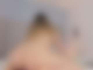 Chloe Dee's Live Sex Cam Show
