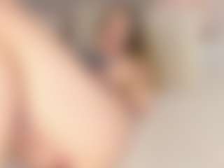 Chloe Dee's Live Sex Cam Show