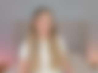 Chloe Dee's Live Sex Cam Show