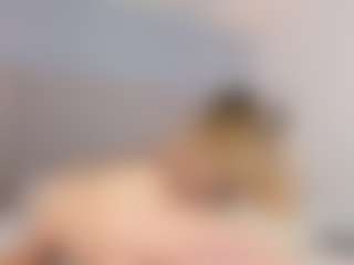 Chloe Dee's Live Sex Cam Show