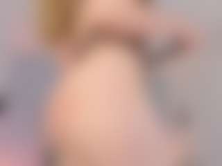 Chloe Dee's Live Sex Cam Show