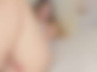 Chloe Dee's Live Sex Cam Show