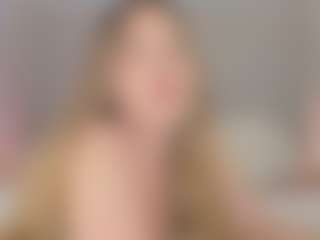 Chloe Dee's Live Sex Cam Show