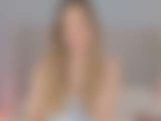 Chloe Dee's Live Sex Cam Show