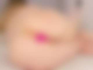 Chloe Dee's Live Sex Cam Show