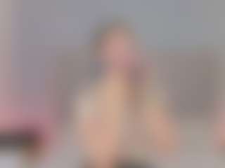 Chloe Dee's Live Sex Cam Show