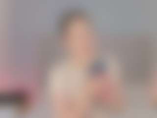 Chloe Dee's Live Sex Cam Show