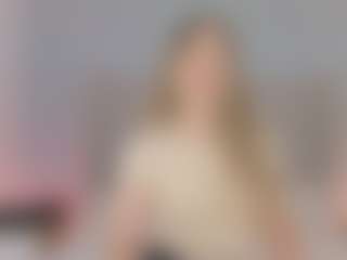 Chloe Dee's Live Sex Cam Show
